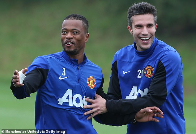 พี่ติ๊กเผย RvP ทึ่งสุดๆตอนย้ายมาผี ซ้อมคนละเรื่องกับปืน